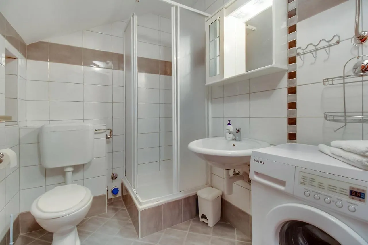 *** Penzion Apartments Rosa Mali Lošinj Chorvatsko