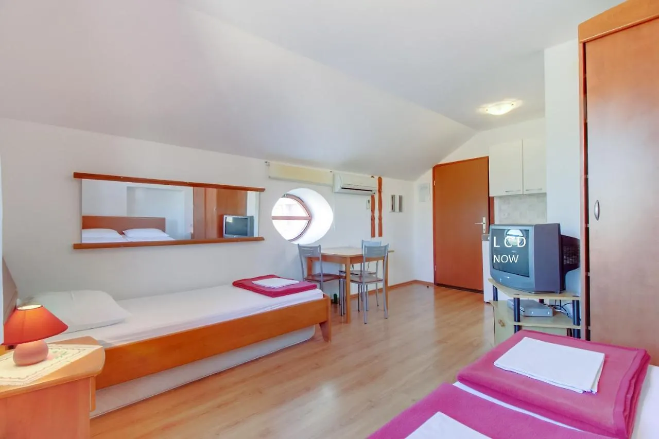 Apartments Rosa Mali Lošinj