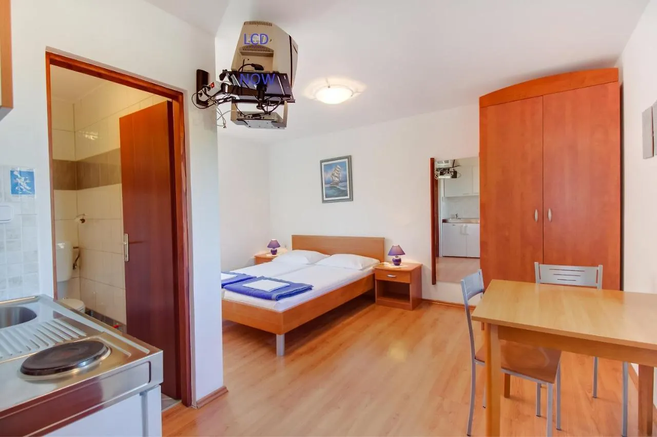 Apartments Rosa Mali Losinj Croatia